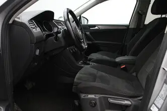 Volkswagen Tiguan, 2.0, 110 kW, bensiin, automaat, nelikvedu
