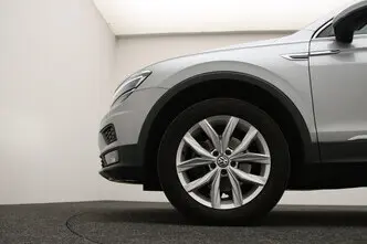 Volkswagen Tiguan, 2.0, 110 kW, bensiin, automaat, nelikvedu