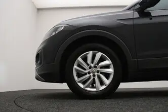 Volkswagen T-Cross, 1.0, 85 kW, bensiin, automaat, esivedu