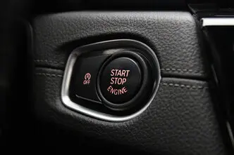 BMW 220, 2.0, 120 kW, дизель, автомат, полный привод