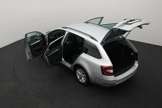 Škoda Octavia, 1.6, 85 kW, diisel, automaat, esivedu