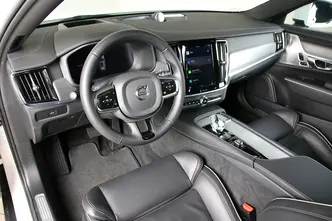 Volvo V90 Cross Country, 2.0, 145 kW, hybrid, automatic, four-wheel drive