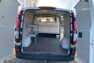 Mercedes-Benz Vito, 2.1, 70 kW, diesel, manual, rear-wheel drive