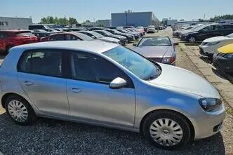 Volkswagen Golf, 1.6, 75 kW, petrol, manual, front-wheel drive