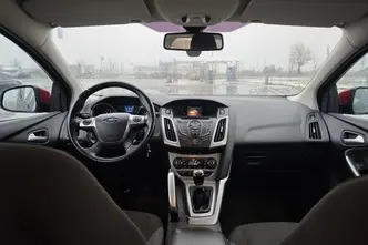 Ford Focus, 1.6, 77 kW, бензин, механическая, передний привод