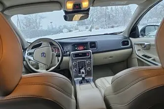 Volvo S60 Cross Country, 2.5, 187 kW, бензин, автомат, полный привод