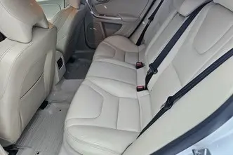 Volvo S60 Cross Country, 2.5, 187 kW, бензин, автомат, полный привод