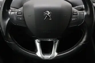 Peugeot 2008, 1.2, 81 kW, petrol, manual, front-wheel drive