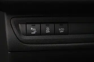 Peugeot 2008, 1.2, 81 kW, petrol, manual, front-wheel drive