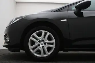 Opel Astra, 1.5, 77 kW, diesel, manual, front-wheel drive