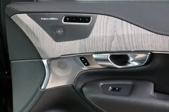 Volvo XC90, 2.0, 183 kW, hybrid, automatic, four-wheel drive