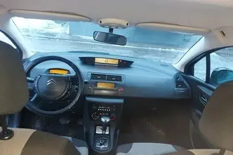 Citroën C4, бензин, автомат, передний привод