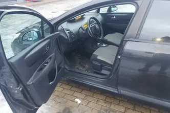 Citroën C4, бензин, автомат, передний привод