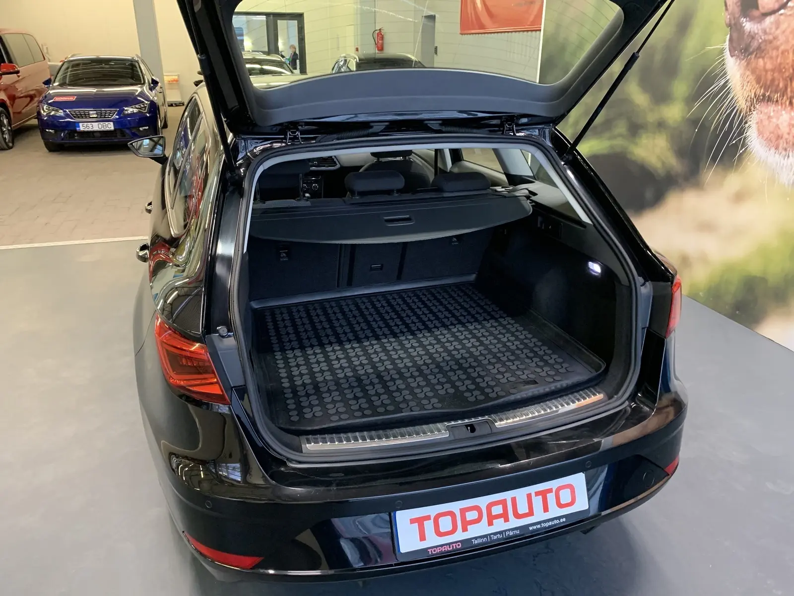 SEAT Leon, 1.4, 81 kW, бензин, автомат, передний привод