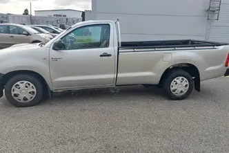 Toyota Hilux, 2.5, 88 kW, diisel, manuaal, tagavedu