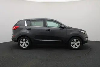 Kia Sportage, 1.6, 99 kW, бензин, механическая, передний привод