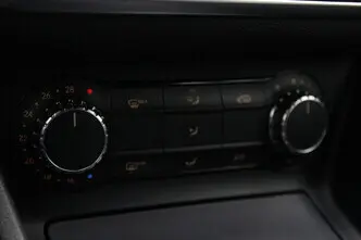 Mercedes-Benz CLA 200, 2.1, 100 kW, diisel, automaat, esivedu