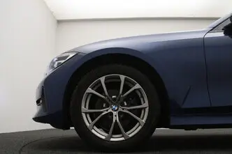 BMW 320, 2.0, 140 kW, diisel, automaat, tagavedu