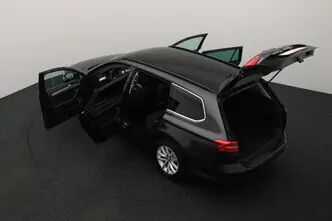 Volkswagen Passat, 1.6, 88 kW, diesel, automatic, front-wheel drive
