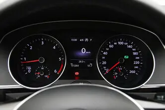 Volkswagen Passat, 1.6, 88 kW, diesel, automatic, front-wheel drive