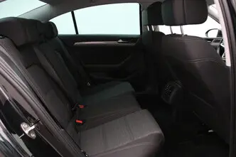 Volkswagen Passat, 1.6, 88 kW, дизель, автомат, передний привод
