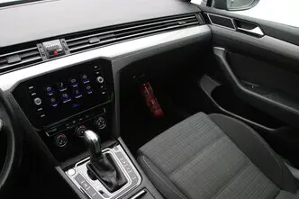 Volkswagen Passat, 1.6, 88 kW, дизель, автомат, передний привод