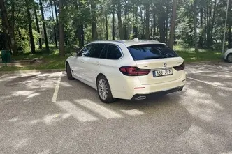 BMW 530, 3.0, 210 kW, гибрид, автомат, полный привод
