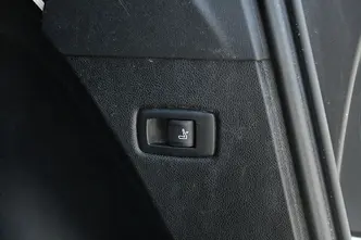 BMW 530, 3.0, 210 kW, гибрид, автомат, полный привод