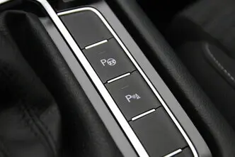 Volkswagen Passat, 1.6, 88 kW, дизель, автомат, передний привод