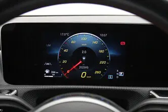 Mercedes-Benz CLA 200, 2.0, 110 kW, diesel, automatic, front-wheel drive