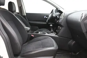 Nissan Qashqai, 1.6, 96 kW, дизель, механическая, передний привод