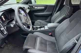 Volvo XC40, 2.0, 120 kW, hybrid, automatic, front-wheel drive