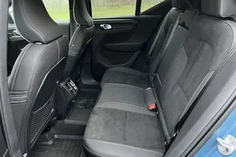 Volvo XC40, 2.0, 120 kW, hybrid, automatic, front-wheel drive