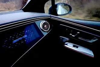 Mercedes-Benz EQE, 350 kW, electric, automatic, four-wheel drive