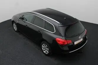 Opel Astra, 1.6, 81 kW, дизель, механическая, передний привод