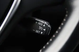Toyota Auris, 1.8, 73 kW, hybrid, automatic, front-wheel drive