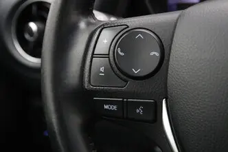 Toyota Auris, 1.8, 73 kW, hybrid, automatic, front-wheel drive