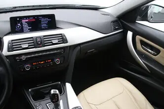 BMW 320, 2.0, 135 kW, bensiin, automaat, tagavedu