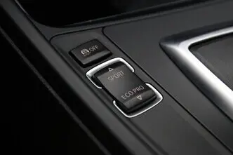 BMW 320, 2.0, 135 kW, bensiin, automaat, tagavedu