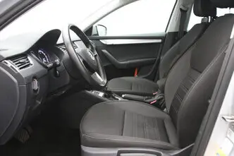 Škoda Octavia, 1.6, 85 kW, дизель, автомат, передний привод