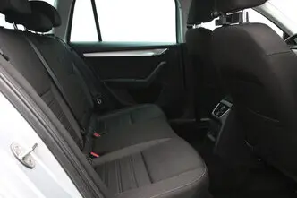 Škoda Octavia, 1.6, 85 kW, дизель, автомат, передний привод