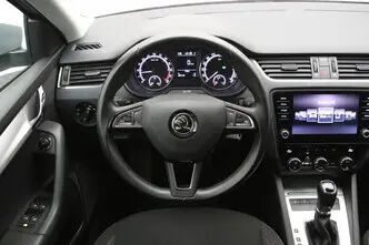 Škoda Octavia, 1.6, 85 kW, дизель, автомат, передний привод