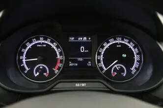 Škoda Octavia, 1.6, 85 kW, дизель, автомат, передний привод
