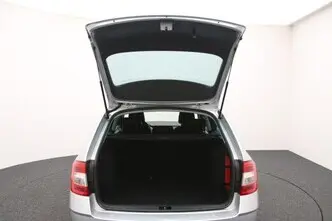 Škoda Octavia, 1.6, 85 kW, дизель, автомат, передний привод