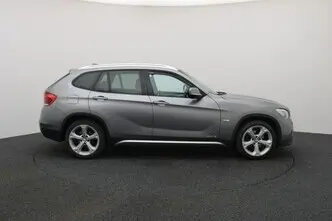 BMW X1, 2.0, 110 kW, бензин, автомат, задний привод