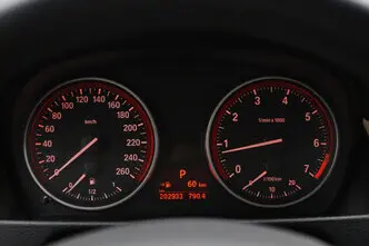 BMW X1, 2.0, 110 kW, бензин, автомат, задний привод