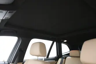 BMW X1, 2.0, 110 kW, бензин, автомат, задний привод