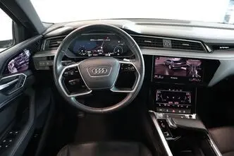 Audi e-tron, 158 kW, elekter, automaat, nelikvedu