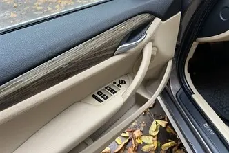 BMW X1, 2.0, 130 kW, diisel, automaat, nelikvedu