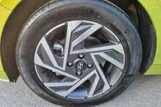 Hyundai i20, 1.0, 73.5 kW, petrol, automatic, front-wheel drive
